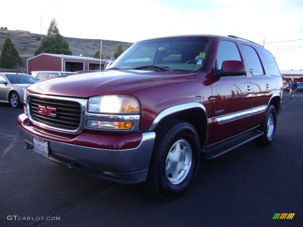 2004 Yukon SLE 4x4 - Sport Red Metallic / Neutral/Shale photo #3