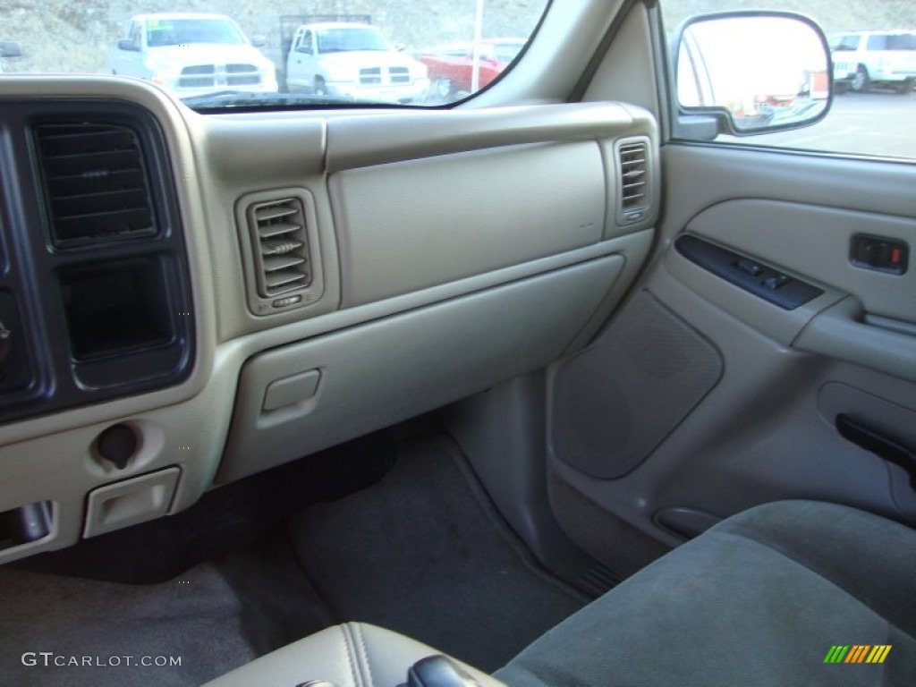 2004 Yukon SLE 4x4 - Sport Red Metallic / Neutral/Shale photo #15