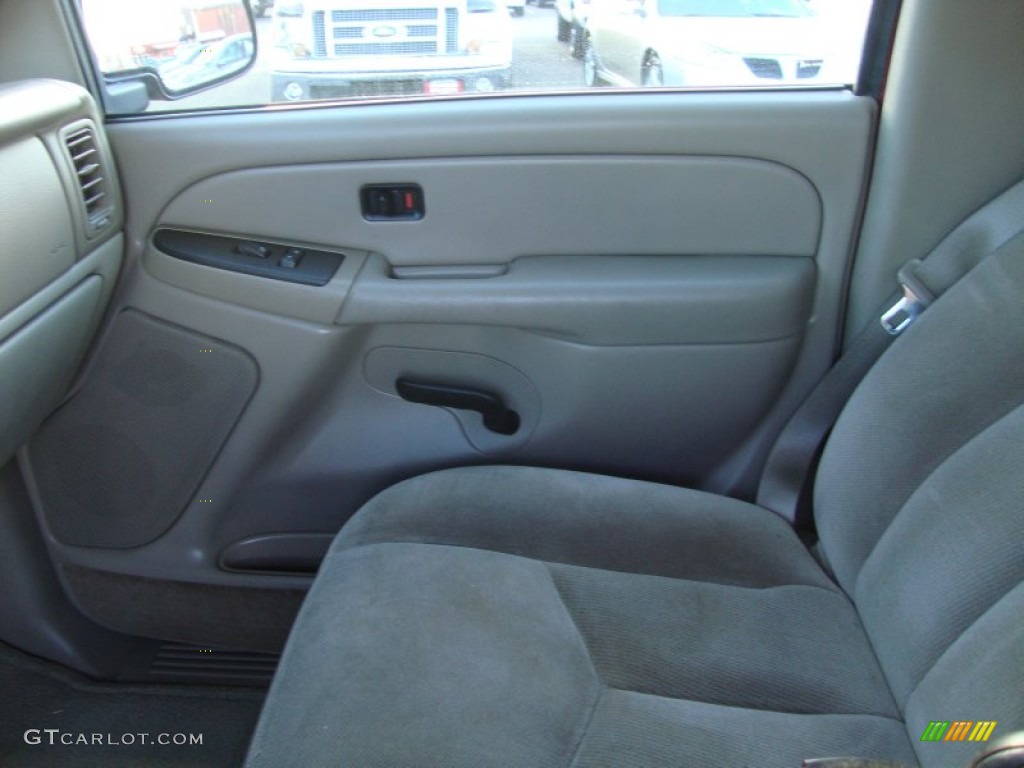 2004 Yukon SLE 4x4 - Sport Red Metallic / Neutral/Shale photo #16