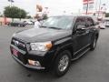 Black - 4Runner SR5 Photo No. 3