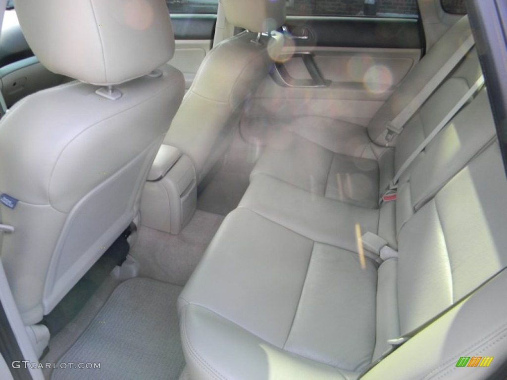 2008 Legacy 2.5i Sedan - Newport Blue Pearl / Warm Ivory photo #18