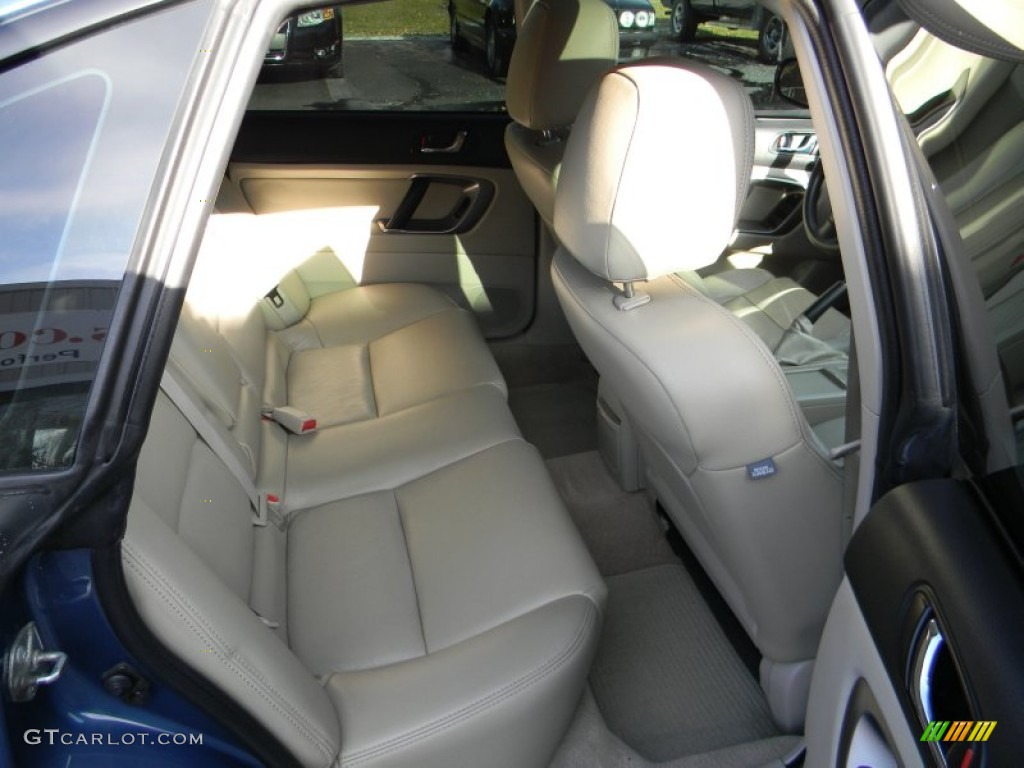2008 Legacy 2.5i Sedan - Newport Blue Pearl / Warm Ivory photo #19