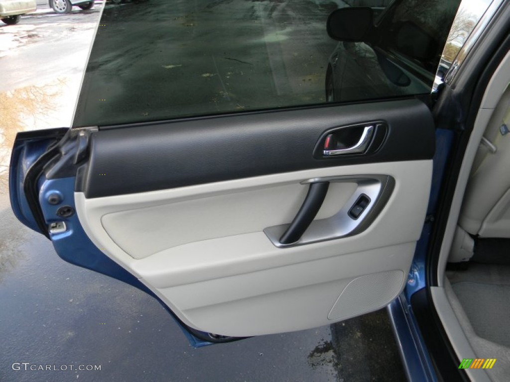 2008 Legacy 2.5i Sedan - Newport Blue Pearl / Warm Ivory photo #22