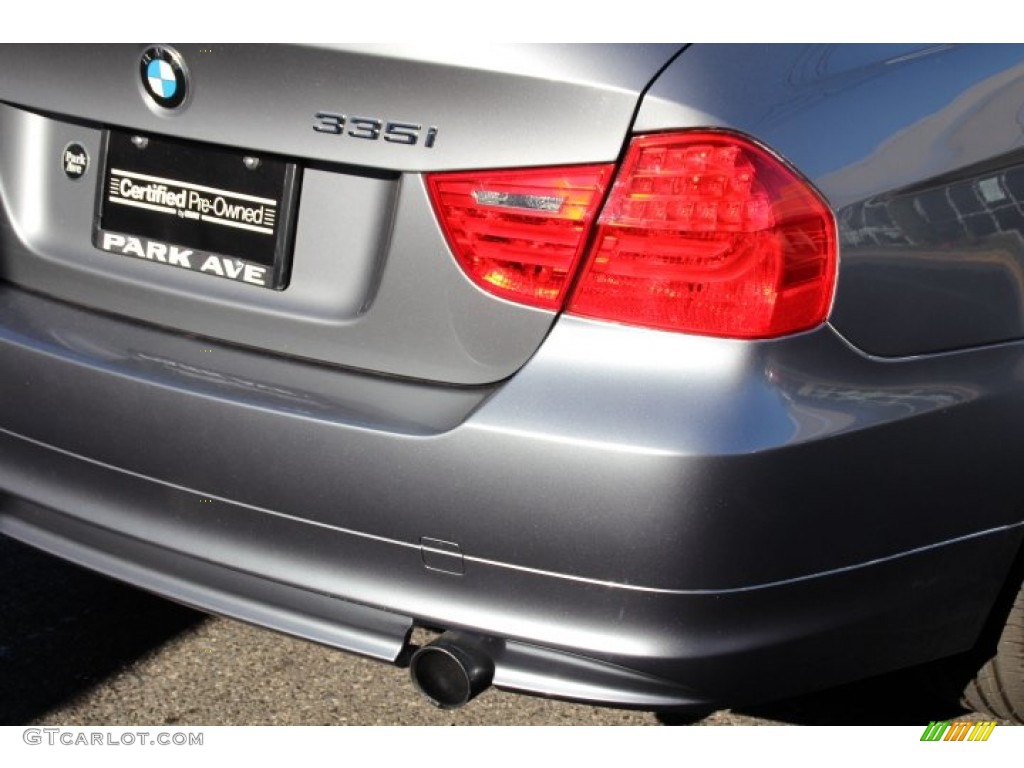 2011 3 Series 335i xDrive Sedan - Space Gray Metallic / Black photo #20