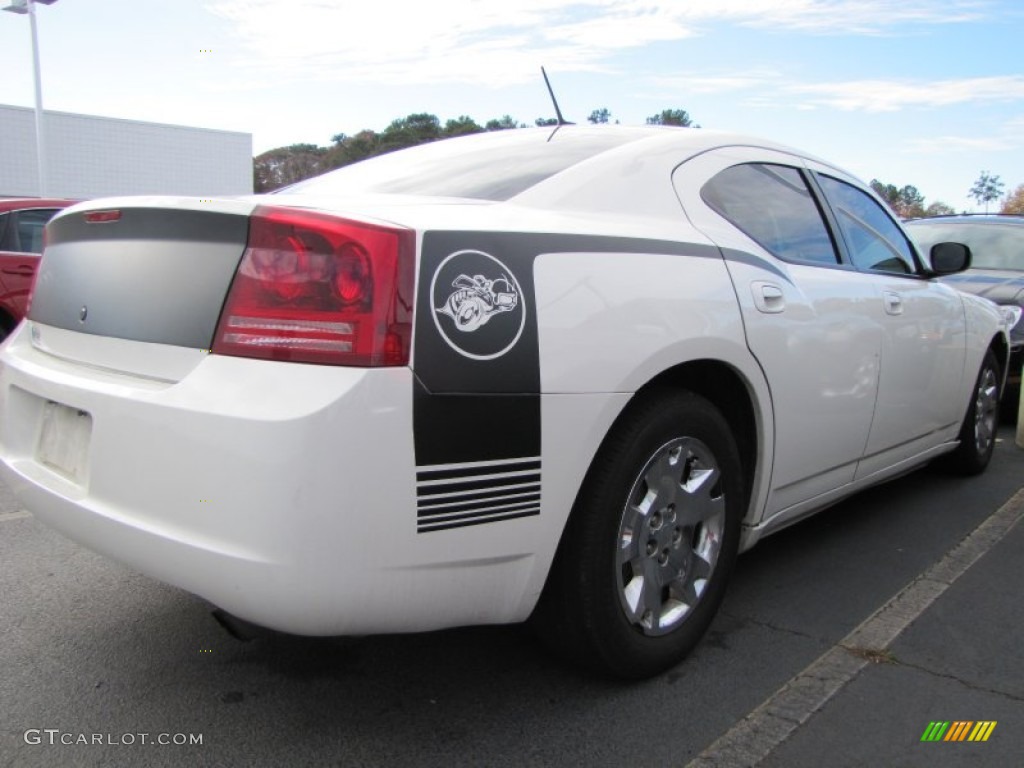 2008 Charger SE - Stone White / Dark Slate Gray photo #3