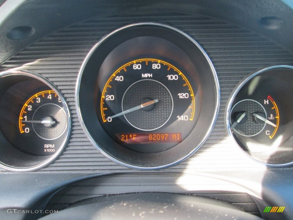 2007 Aura XE - Techno Gray Metallic / Gray photo #26