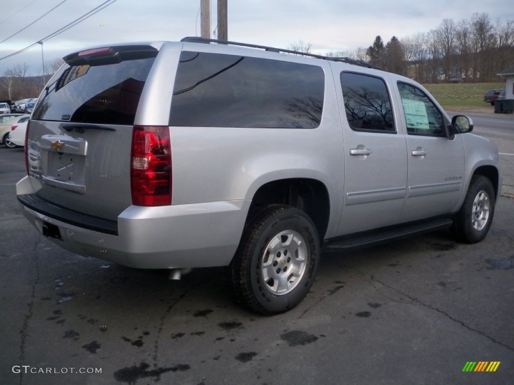 Silver Ice Metallic 2014 Chevrolet Suburban LS 4x4 Exterior Photo #88266854