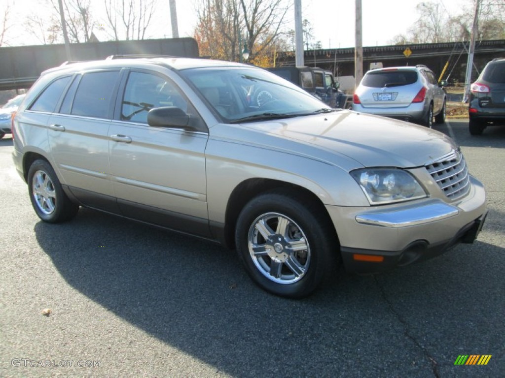 2004 Pacifica AWD - Linen Gold Metallic / Light Taupe photo #4