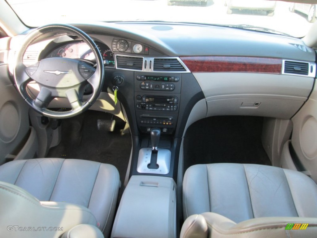 2004 Pacifica AWD - Linen Gold Metallic / Light Taupe photo #25