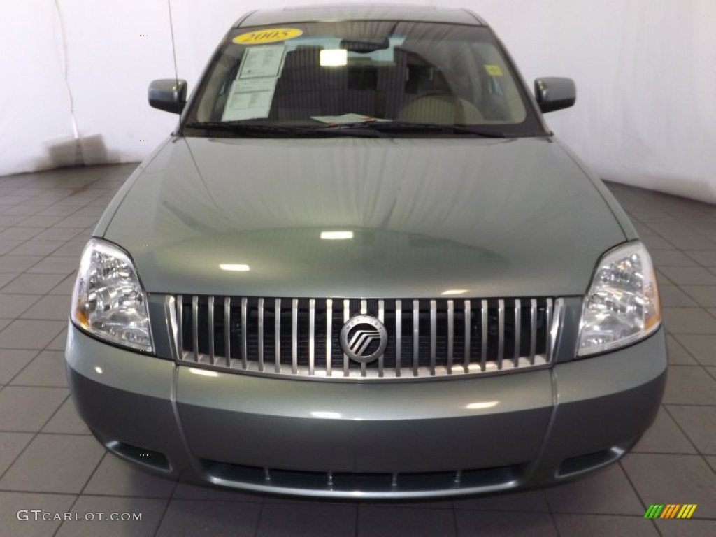 2005 Montego Premier AWD - Light Tundra Metallic / Pebble photo #2