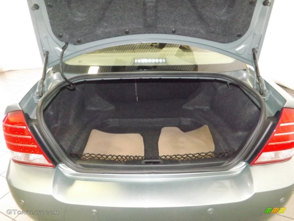 2005 Montego Premier AWD - Light Tundra Metallic / Pebble photo #26