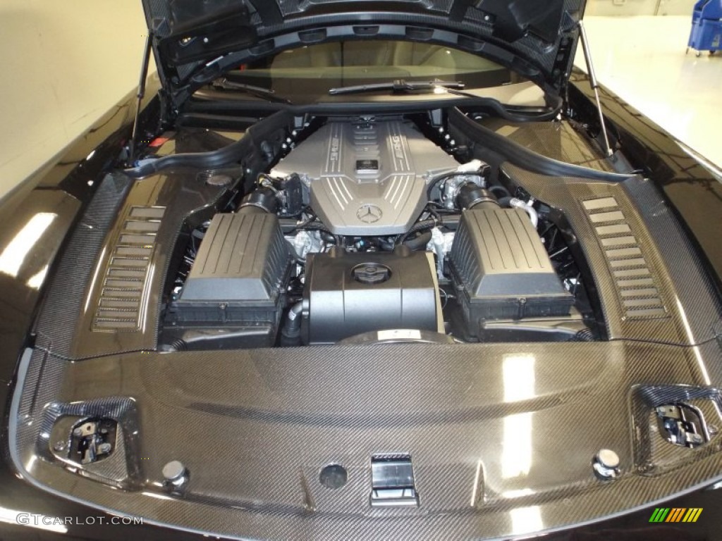 2014 Mercedes-Benz SLS AMG GT Coupe Black Series Engine Photos