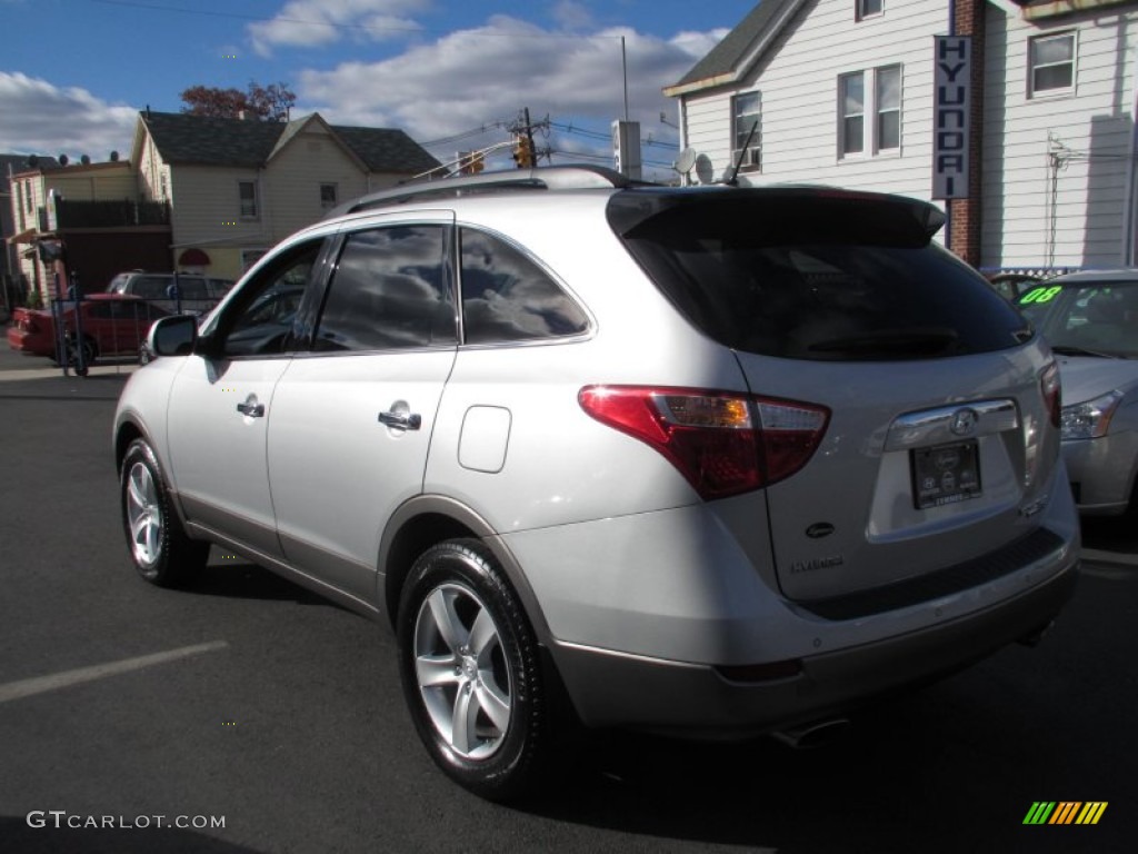 2010 Veracruz Limited AWD - Liquid Silver / Black photo #6