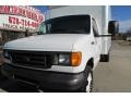 Oxford White - E Series Cutaway E350 Commercial Moving Van Photo No. 2