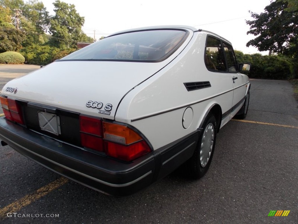 1993 900 S Coupe - Cirrus White / Beige photo #8