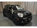 Absolute Black - Cooper S Countryman Photo No. 4
