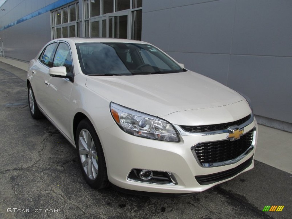 White Diamond Tricoat 2014 Chevrolet Malibu LTZ Exterior Photo #88282328