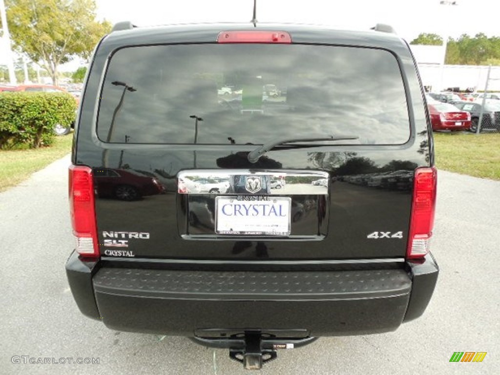 2007 Nitro SLT 4x4 - Black / Dark Slate Gray/Light Slate Gray photo #8