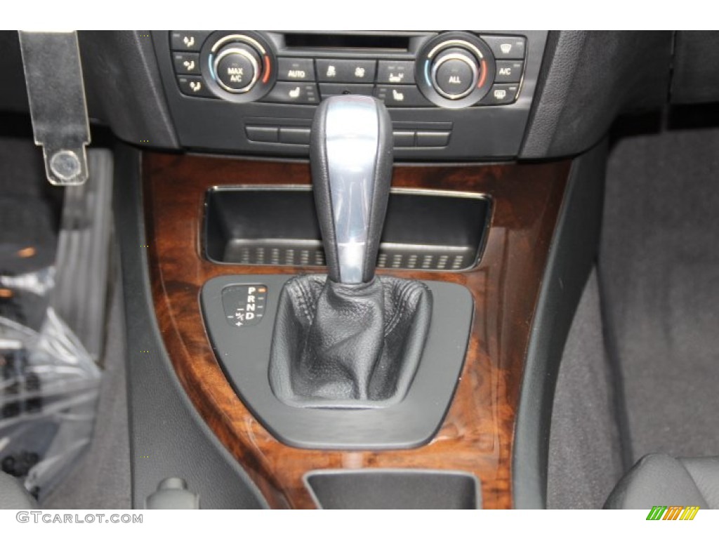 2011 3 Series 328i xDrive Coupe - Jet Black / Black photo #14