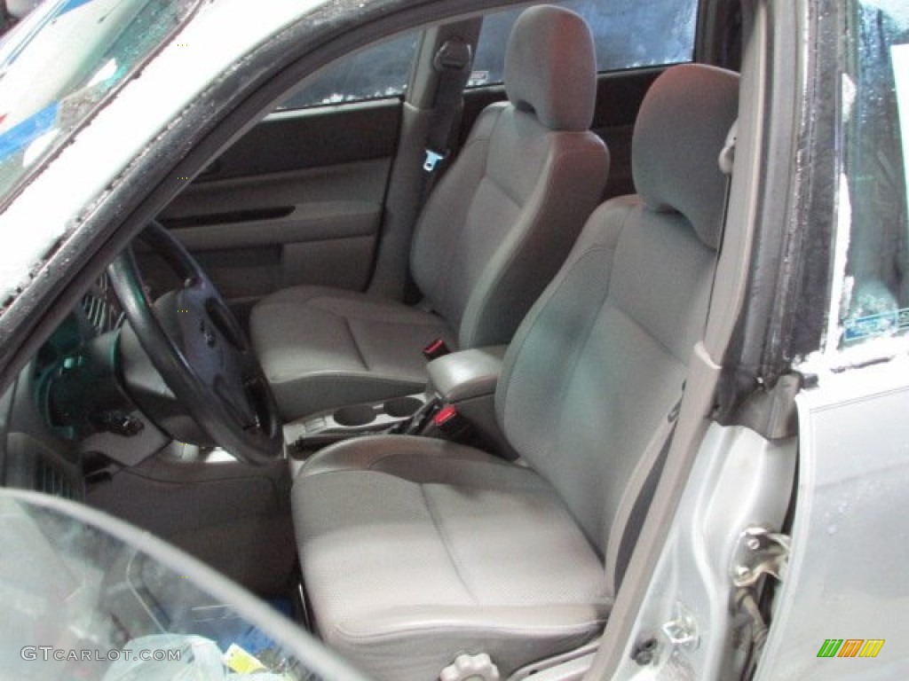 Gray Interior 2004 Subaru Forester 2.5 X Photo #88285554