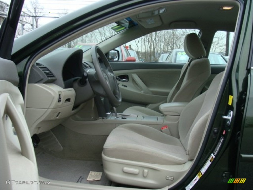2011 Camry LE - Spruce Green Mica / Bisque photo #7