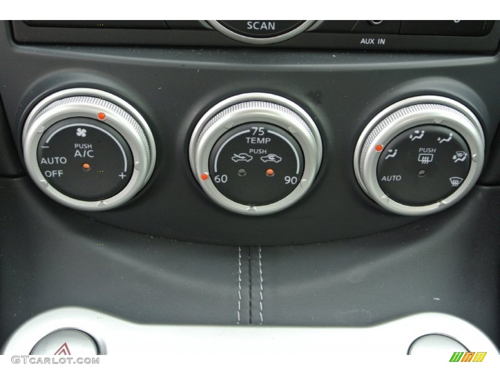 2011 Nissan 370Z Sport Coupe Controls Photo #88287180