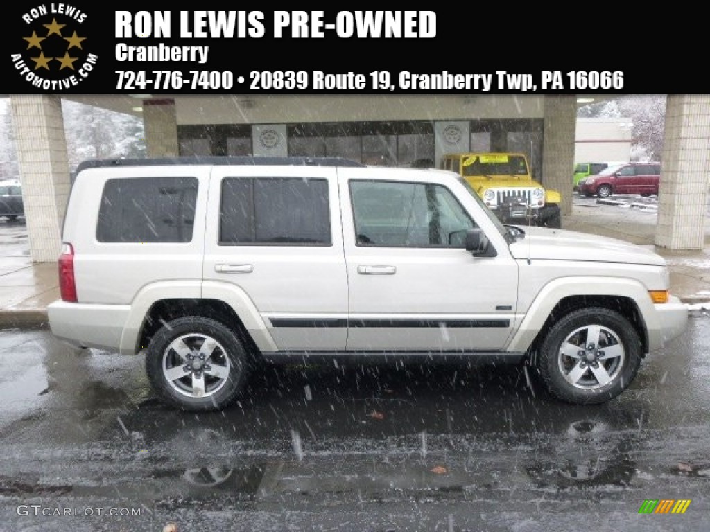 2008 Commander Sport 4x4 - Light Graystone Pearl / Dark Slate Gray photo #1
