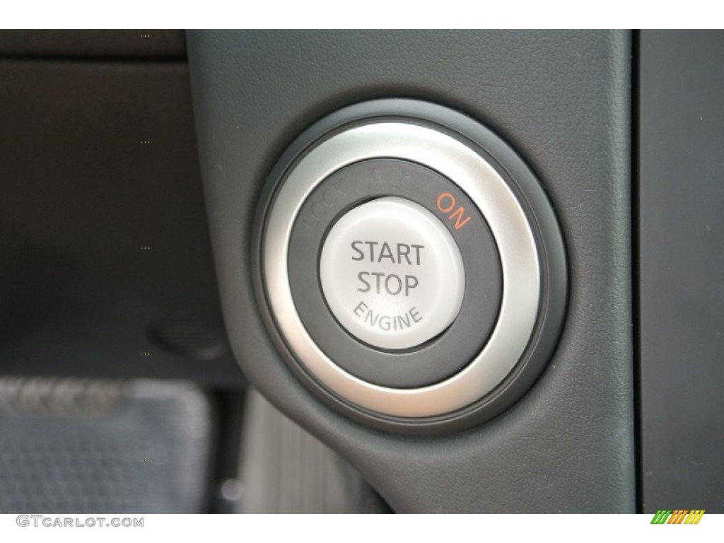 2011 Nissan 370Z Sport Coupe Controls Photo #88287231