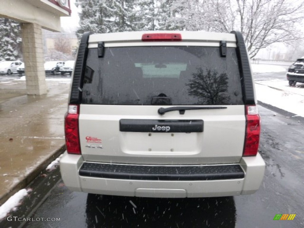 2008 Commander Sport 4x4 - Light Graystone Pearl / Dark Slate Gray photo #7