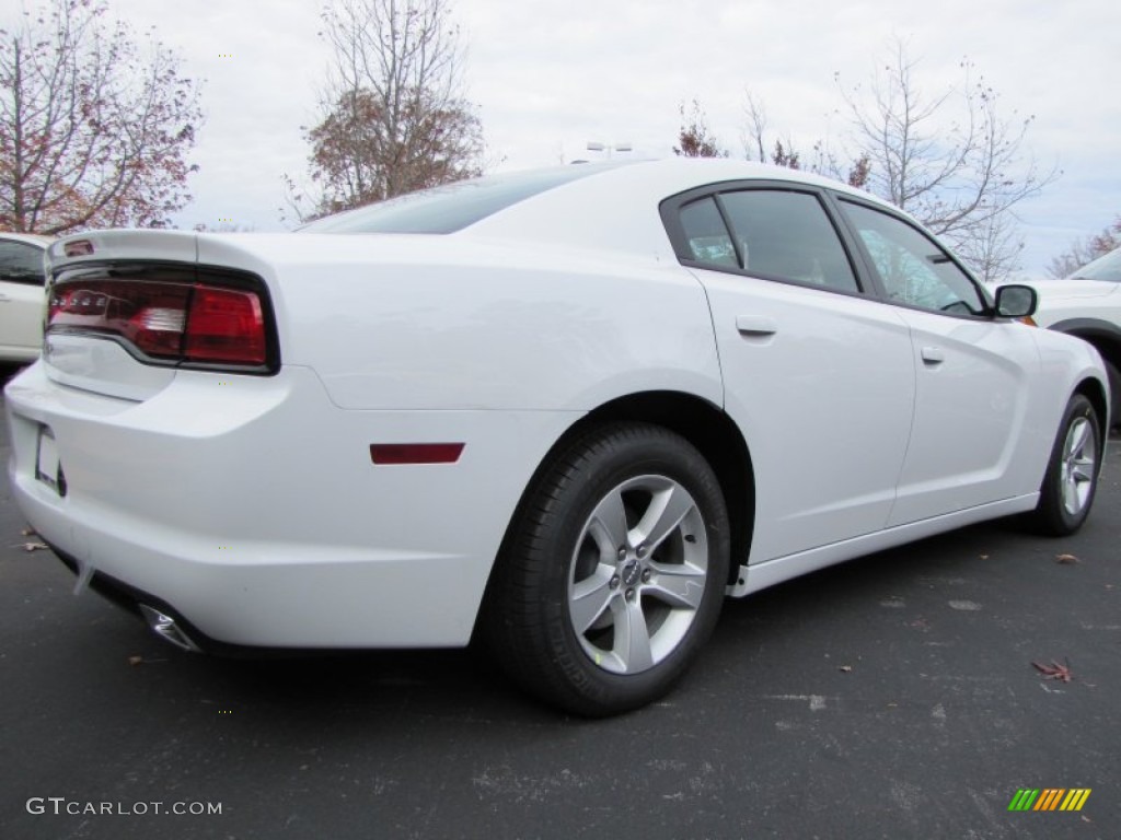 2014 Charger SE - Bright White / Black photo #3