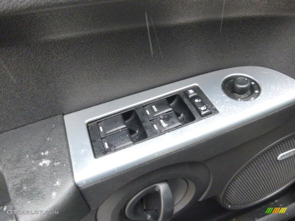 2008 Commander Sport 4x4 - Light Graystone Pearl / Dark Slate Gray photo #13