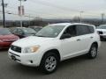 Super White - RAV4 4WD Photo No. 3