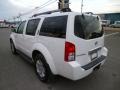 2007 Avalanche White Nissan Pathfinder LE 4x4  photo #9