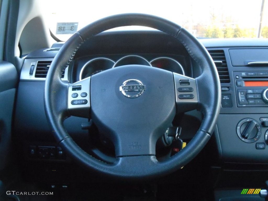 2012 Versa 1.8 S Hatchback - Magnetic Gray Metallic / Charcoal photo #12