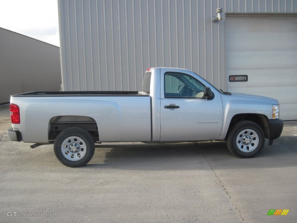 Sheer Silver Metallic Chevrolet Silverado 1500