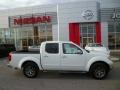 Glacier White 2014 Nissan Frontier SL Crew Cab 4x4 Exterior