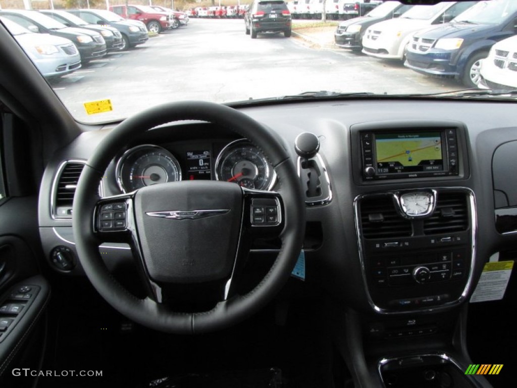 2014 Chrysler Town & Country S S Black Dashboard Photo #88291569