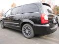 2014 Brilliant Black Crystal Pearl Chrysler Town & Country S  photo #2