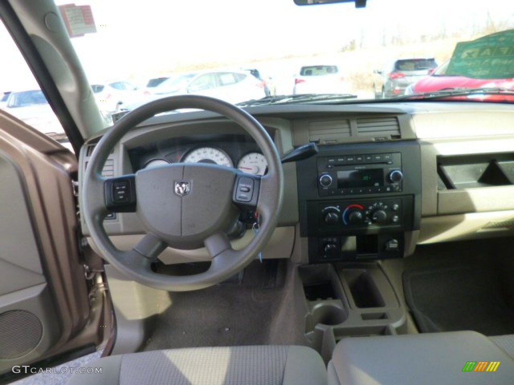 2010 Dodge Dakota Big Horn Extended Cab 4x4 Dark Khaki/Medium Khaki Dashboard Photo #88293273