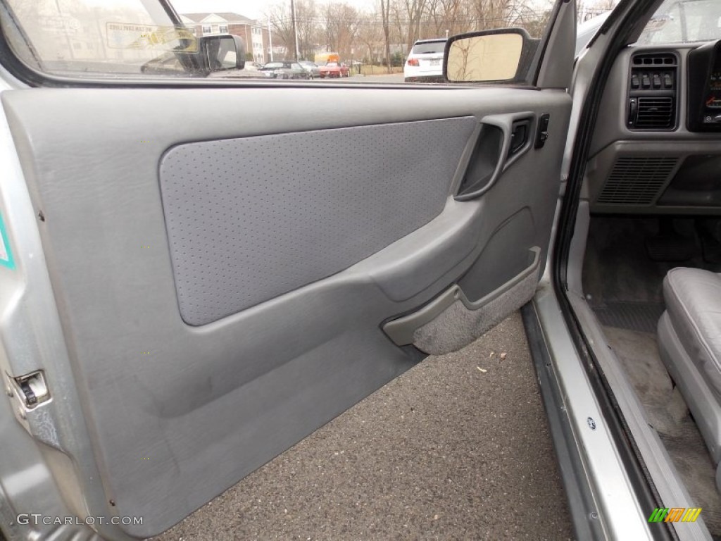 1987 Merkur XR4Ti Standard XR4Ti Model Gray Door Panel Photo #88293327