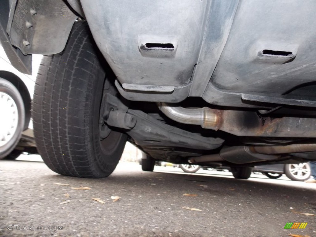 1987 Merkur XR4Ti Standard XR4Ti Model Undercarriage Photo #88293528