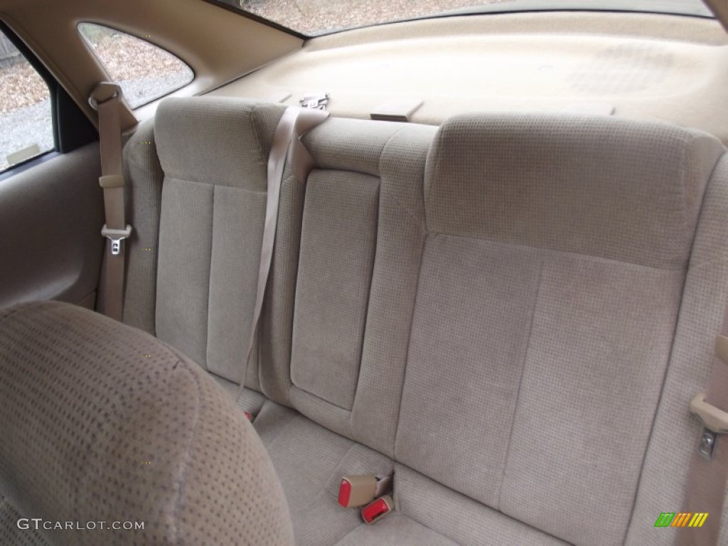 2000 L Series LS1 Sedan - Medium Gold / Medium Tan photo #11