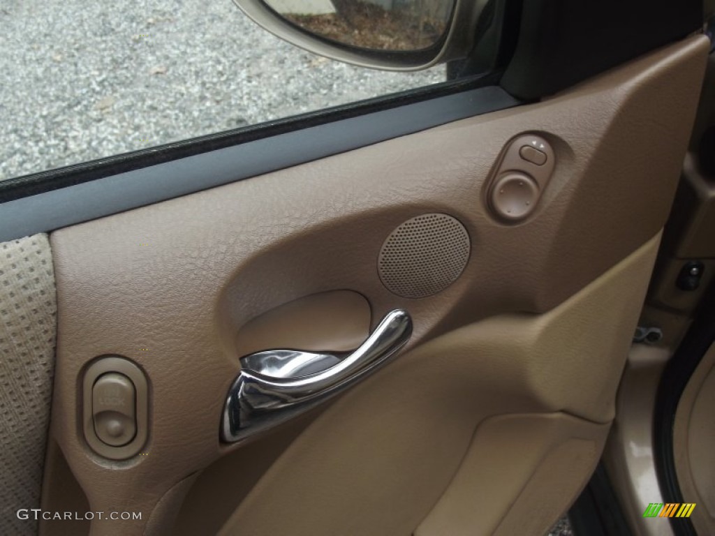 2000 L Series LS1 Sedan - Medium Gold / Medium Tan photo #17