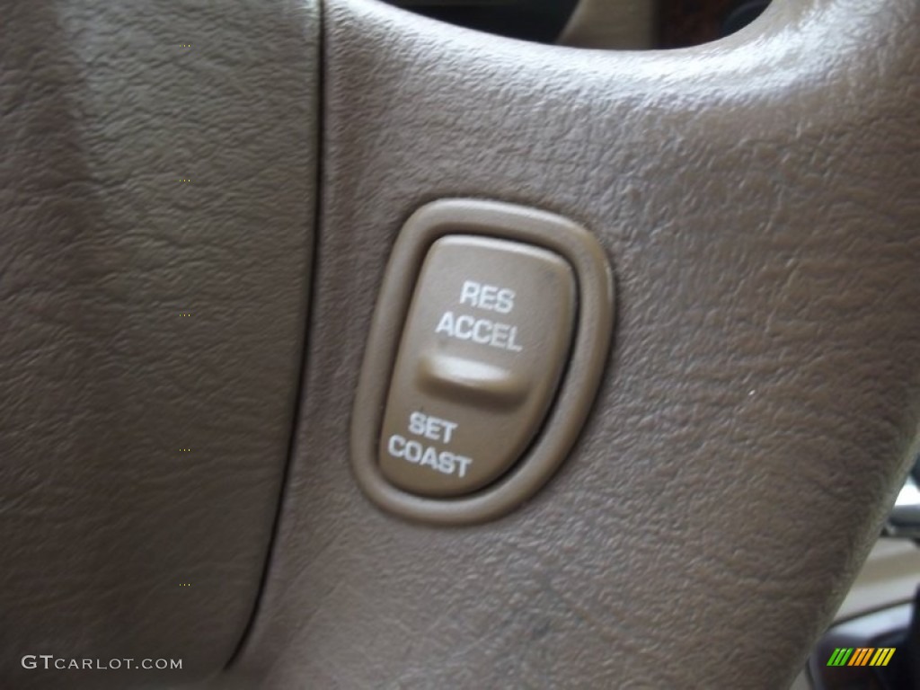 2000 L Series LS1 Sedan - Medium Gold / Medium Tan photo #20