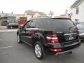 Black - ML 350 4Matic Photo No. 4