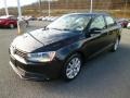Black - Jetta SE Sedan Photo No. 3