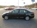 Black - Jetta SE Sedan Photo No. 4