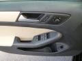 Black - Jetta SE Sedan Photo No. 17