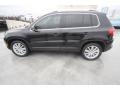Deep Black Metallic - Tiguan SE Photo No. 5