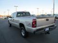Summit White - Silverado 2500HD LS Crew Cab 4x4 Photo No. 4